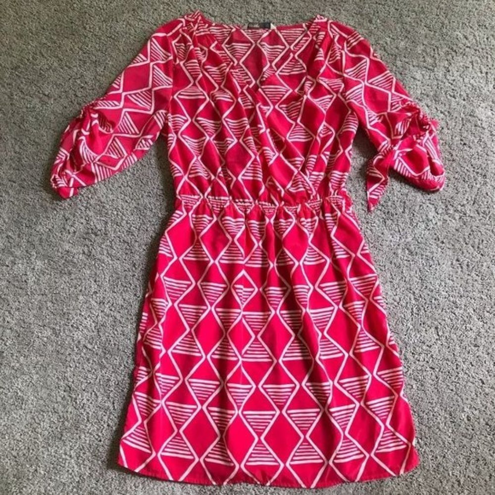 Old Navy women’s small pink / white thin dress